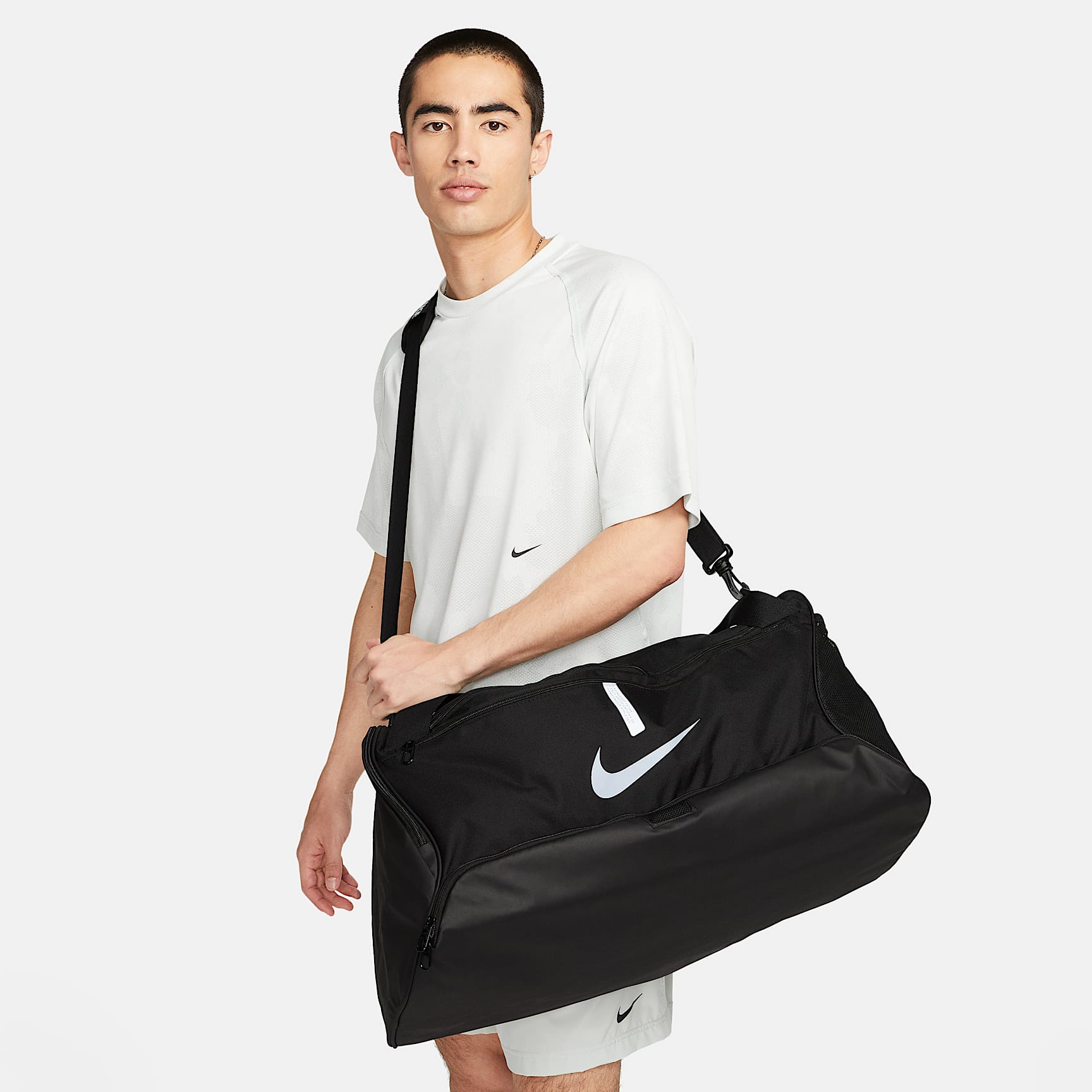 Nike Academy Team Football Duffel Bag (Medium, 60L). Nike ID Nike Academy Team Football Duffel Bag (Medium, 60L). Nike ID